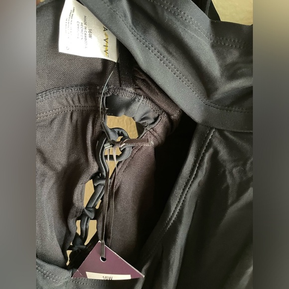 Ava & Viv Black Halter One Piece Swimsuit NWT - Picture 4 of 4